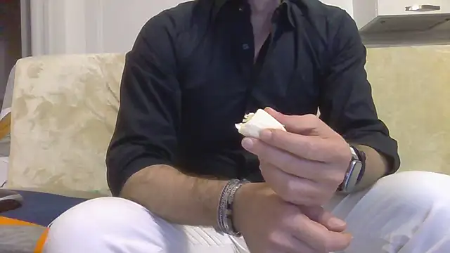 Eroshotlicker online show from 16, 4, 2026