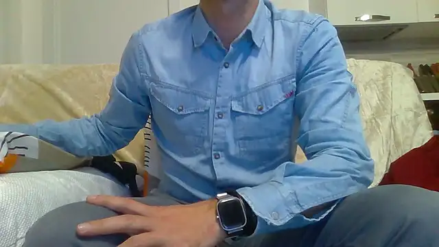 Snapshot of Eroshotlicker chatting on 14, 1, 2026 Eroshotlicker online show from 14, 1, 2026