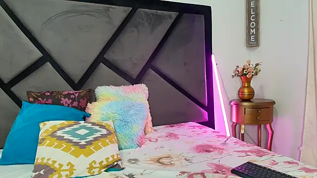 TashaNaughty4u online show from 4, 12, 2025