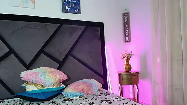 TashaNaughty4u online show from 1, 12, 2025