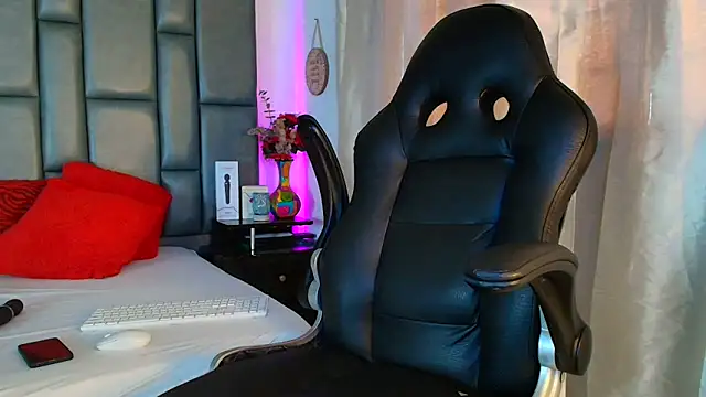 TashaNaughty4u online show from 22, 3, 2026