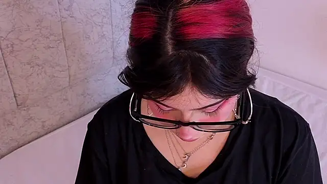 Kattie sweet1 online show from 27, 2, 2026