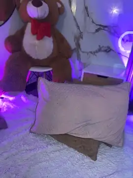 Kattie sweet1 online show from 17, 4, 2026