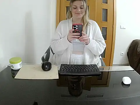 Adelyxveex online show from 3, 12, 2025