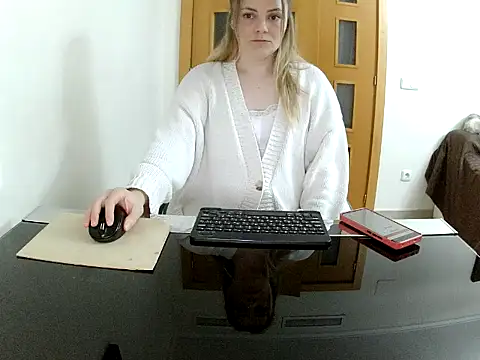 Adelyxveex online show from 29, 11, 2025