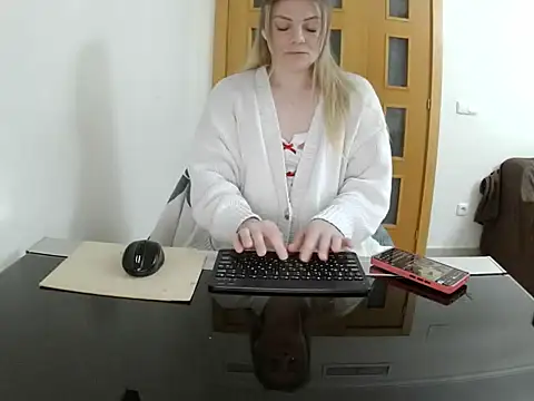 Adelyxveex online show from 3, 12, 2025