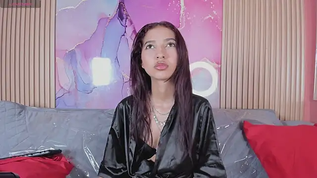 Maybeelin  online show from 25, 11, 2025