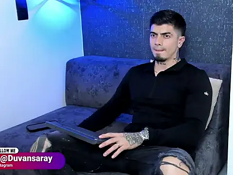  mrcock   online show from 8, 4, 2026