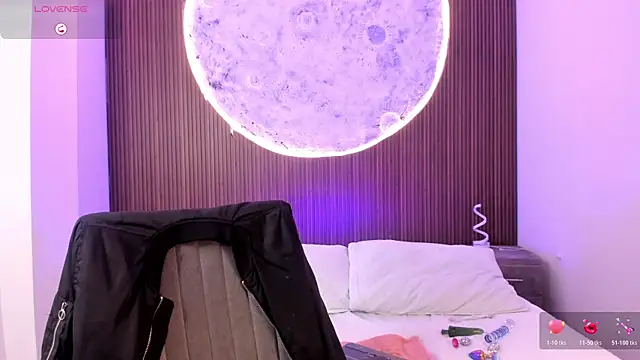 IvannaVolk  online show from 11, 2, 2026