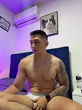 OliverWest04 online show from 28, 11, 2025