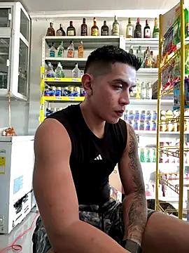 OliverWest04 online show from 17, 12, 2025