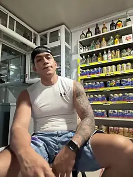 OliverWest04 online show from 14, 4, 2026