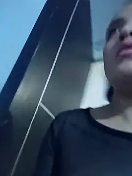 Paige Turner  online show from 28, 11, 2025