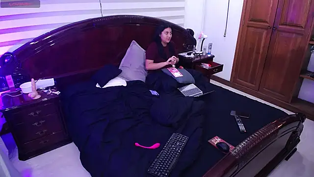 jacko Charlotte online show from 12, 1, 2026