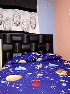 the pink girl online show from 27, 11, 2025