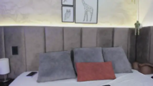 Haanna Doll online show from 2, 12, 2025