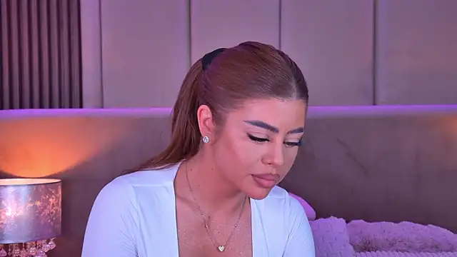 StephanieYves online show from 14, 4, 2026