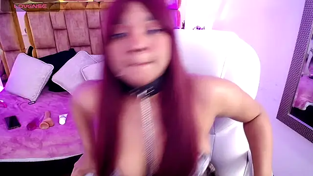 Snapshot of Scarlett_Vixen_ chatting on 28, 11, 2025 Scarlett Vixen online show from 28, 11, 2025