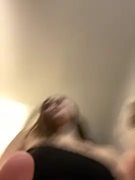 IM SARA1 online show from 28, 11, 2025