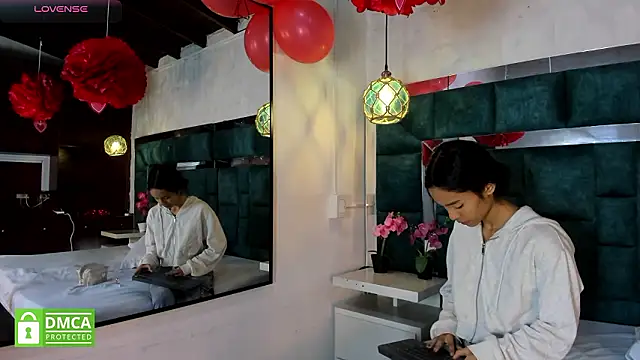  bonnyandclyde online show from 18, 2, 2026