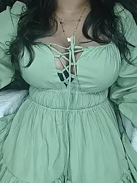 Curvy Pooja online show from 4, 7, 2026