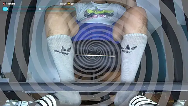 Snapshot of Alphacashmaster777 chatting on 17, 12, 2025 Alphacashmaster777 online show from 17, 12, 2025