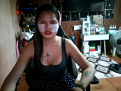 urSweetheart online show from 30, 6, 2026