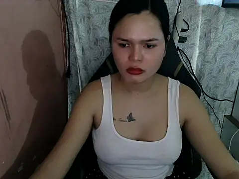 urSweetheart online show from 11, 2, 2026