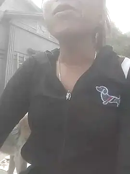 tieutam122 online show from 3, 12, 2025