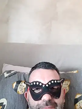 Vampiro83zz online show from 23, 6, 2026