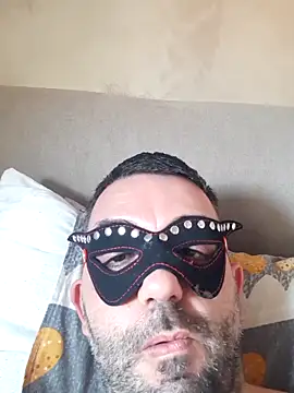 Vampiro83zz online show from 20, 6, 2026