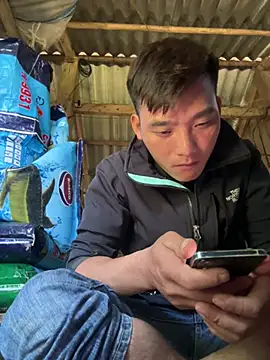 sanu551 online show from 30, 3, 2026