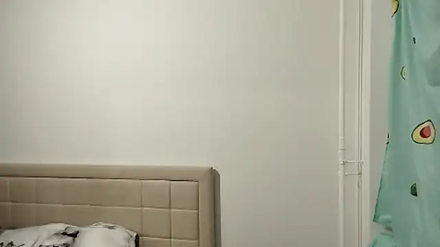 ArianeRandy online show from 4, 2, 2026