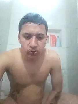 Snapshot of Alvarezz0202 chatting on 17, 7, 2026 Alvarezz0202 online show from 17, 7, 2026