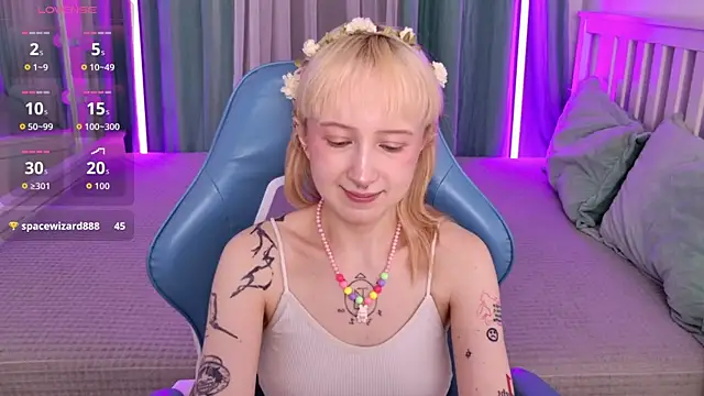 Snapshot of _Babyface_ chatting on 4, 6, 2026 Babyface online show from 4, 6, 2026