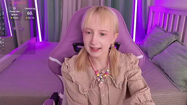 Snapshot of _Babyface_ chatting on 16, 7, 2026 Babyface online show from 16, 7, 2026