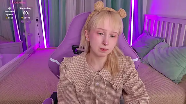 Snapshot of _Babyface_ chatting on 21, 7, 2026 Babyface online show from 21, 7, 2026