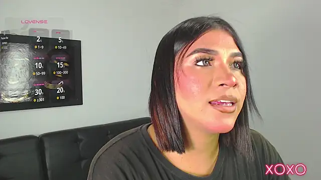 camila hott69  online show from 5, 2, 2026