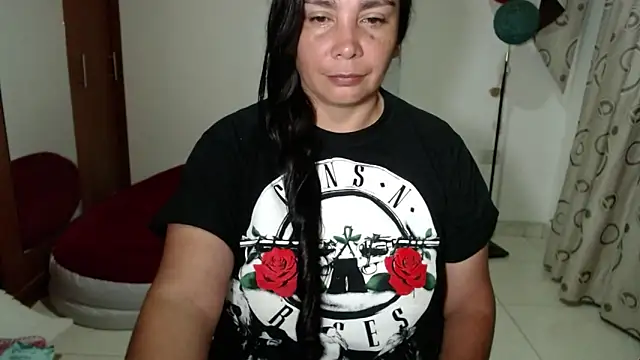 vivian-milf online show from 18, 12, 2025