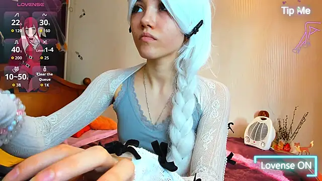 Snapshot of MissKotomissCat chatting on 1, 2, 2026 MissKotomissCat online show from 1, 2, 2026