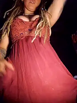 Horny hippie online show from 3, 3, 2025