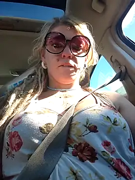 Horny hippie online show from 14, 2, 2026