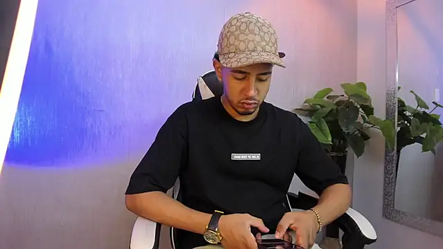 Brand Collins online show from 13, 3, 2026