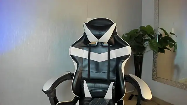 Brand Collins online show from 19, 2, 2026