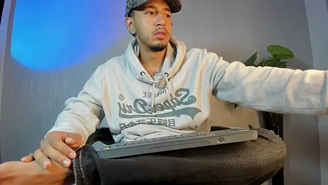 Brand Collins online show from 3, 2, 2026