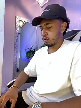 Brand Collins online show from 12, 4, 2026