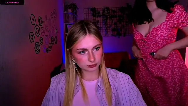 mary meow hot online show from 23, 5, 2026
