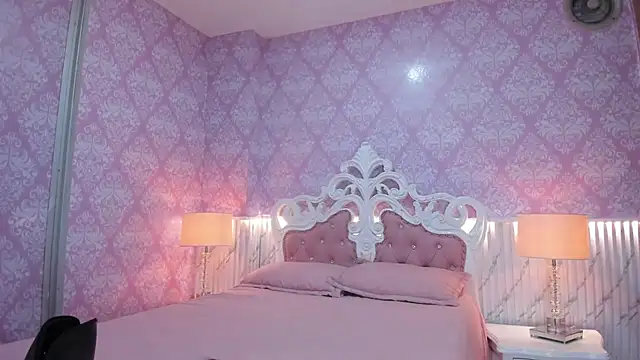 sarah sluty online show from 16, 4, 2026