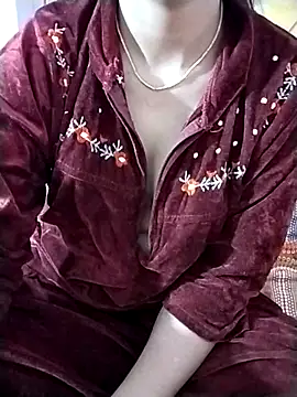 RASHMI SHARMA9 online show from 10, 1, 2026