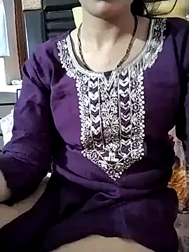 Snapshot of RASHMI_SHARMA9 chatting on 25, 6, 2026 RASHMI SHARMA9 online show from 25, 6, 2026